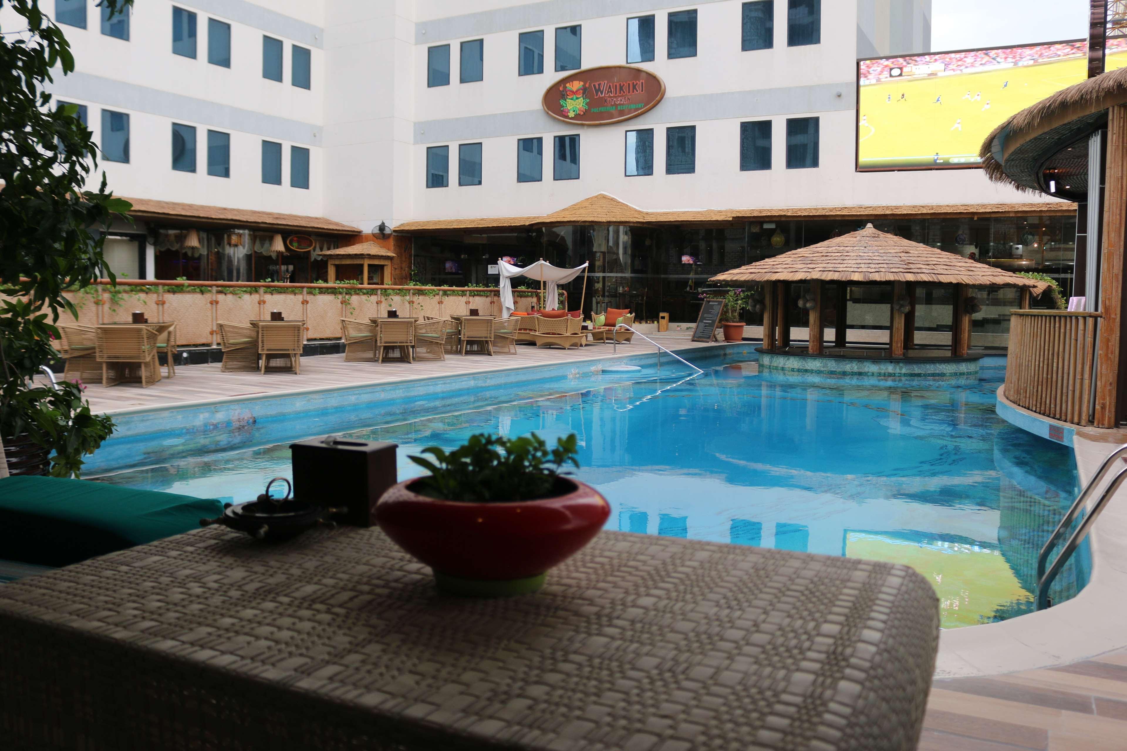 Elite Crystal Hotel Manama Exterior photo