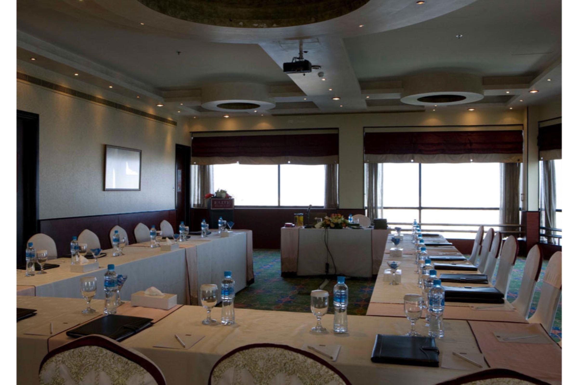 Elite Crystal Hotel Manama Exterior photo
