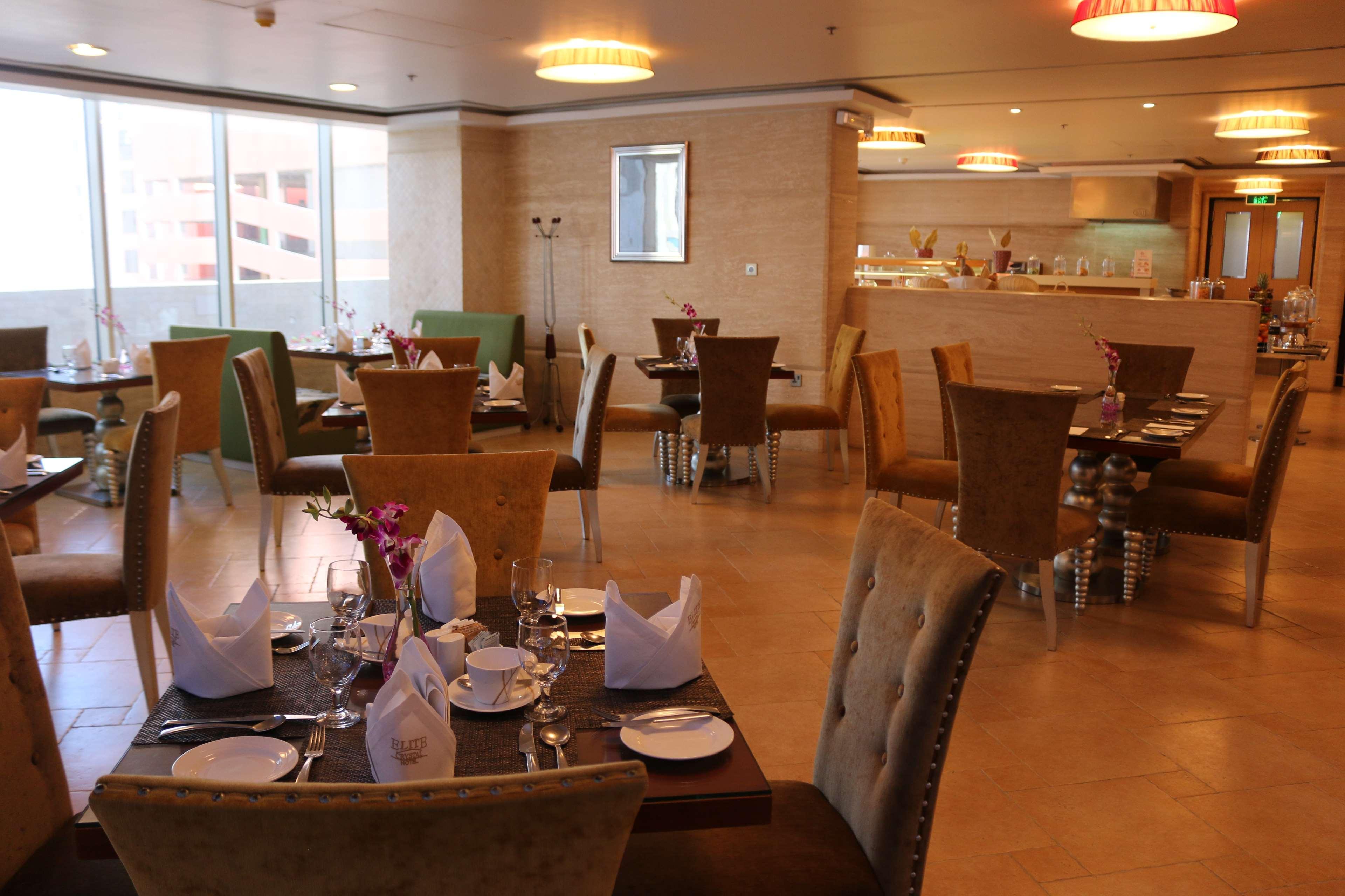 Elite Crystal Hotel Manama Exterior photo