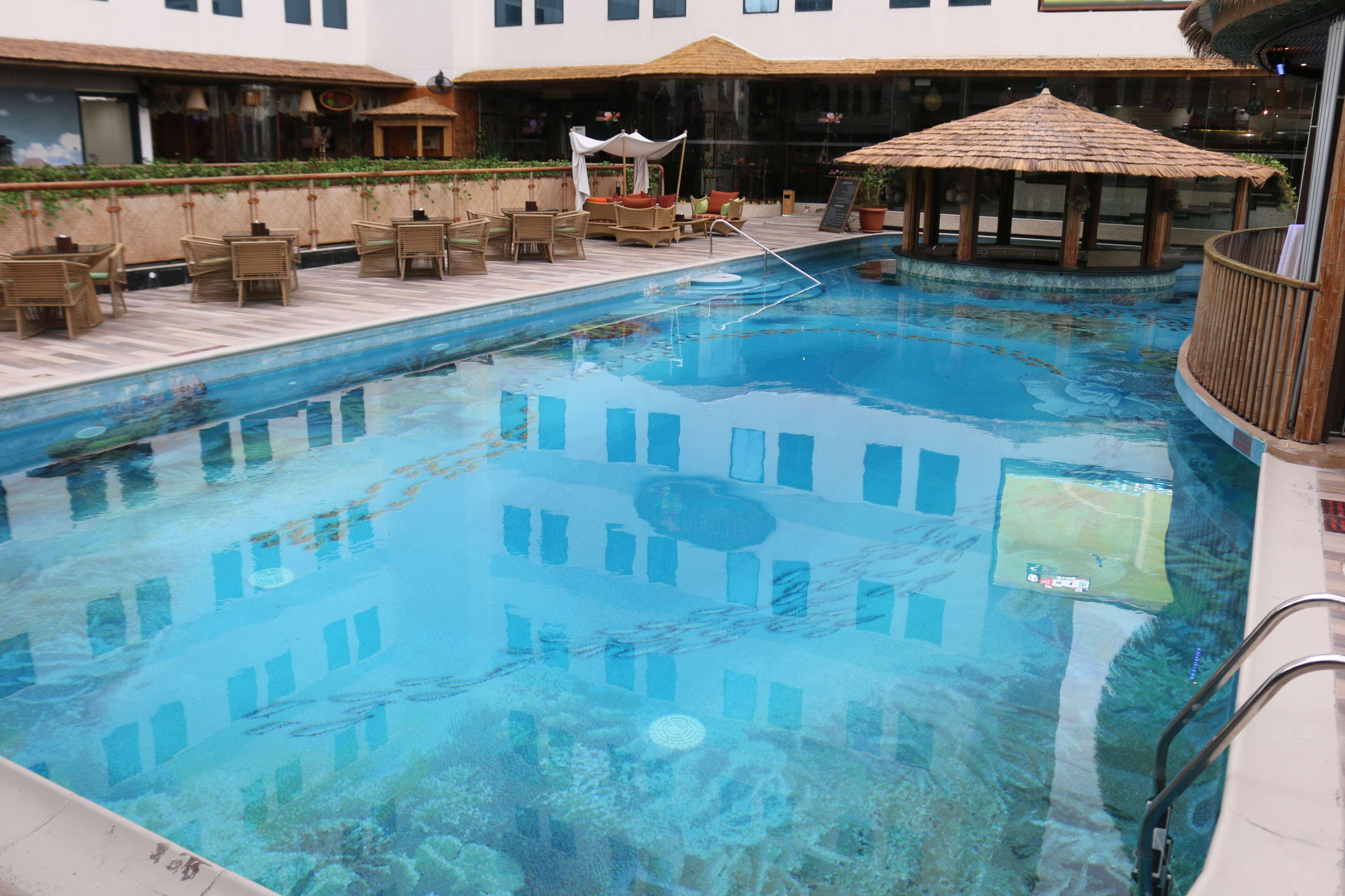 Elite Crystal Hotel Manama Exterior photo