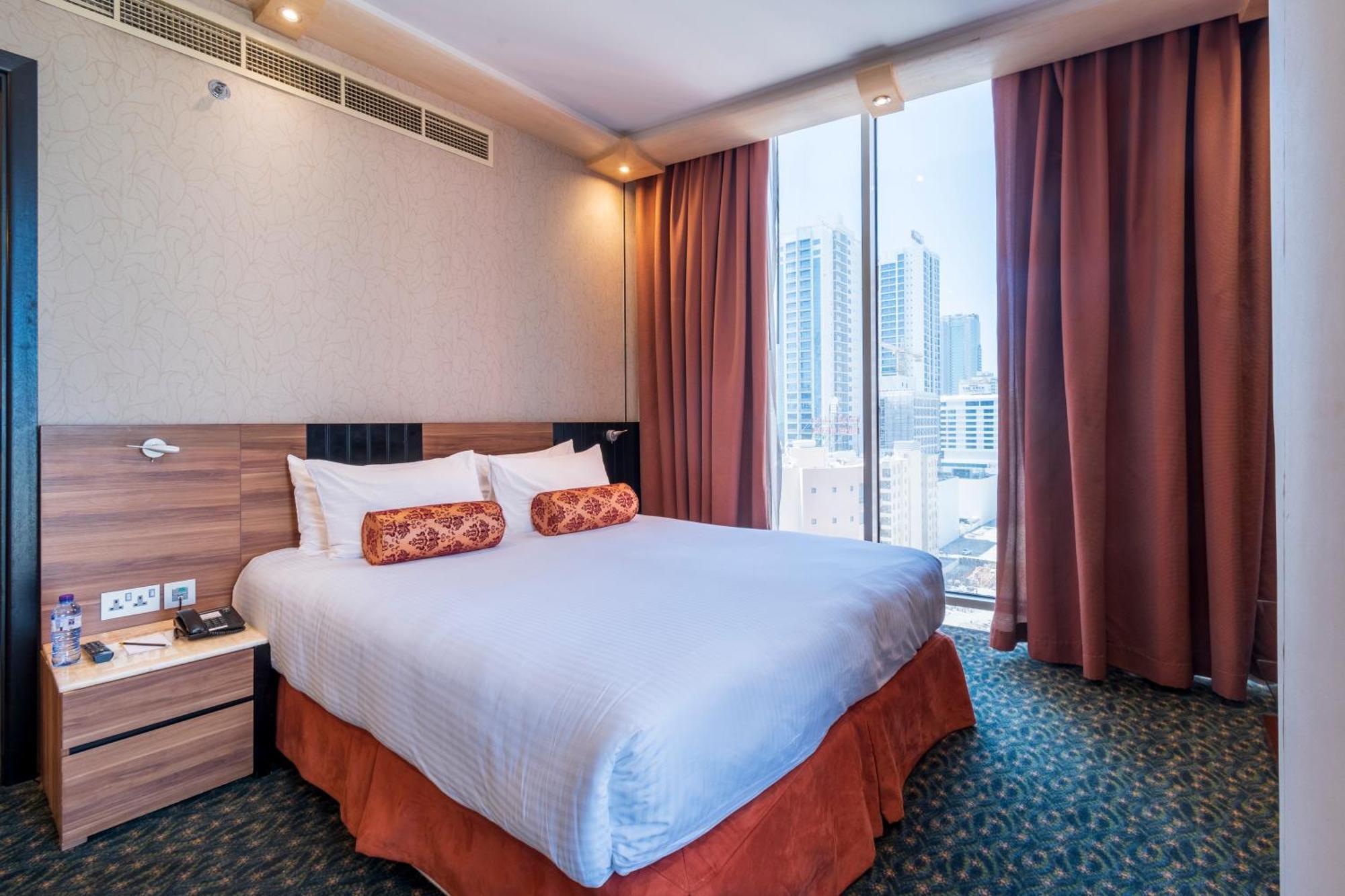Elite Crystal Hotel Manama Exterior photo